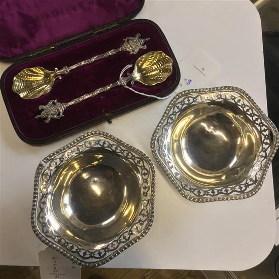 Pair of Victorian Salters Company silver presentation spoons, London 1858 & a pair of pierced silver sweetmeat dishes